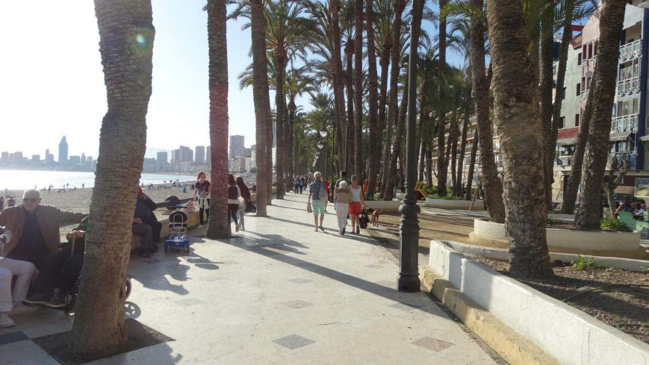 Ferienwohnung Atico Centro Almendros Trg Benidorm Exterior foto